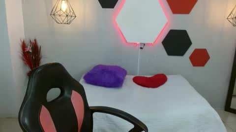 martina online show from 01/03/25, 11:33
