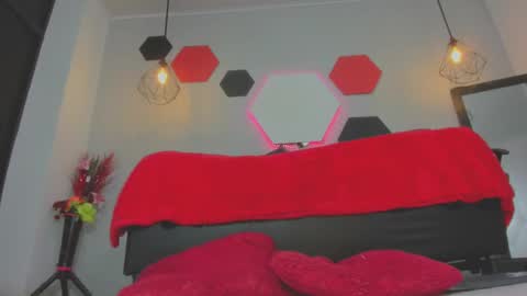 Snapshot of salomeswet chatting on 09/20/25, 03:51 martina online show from 09/20/25, 03:51