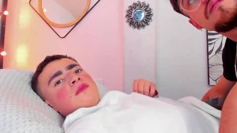 Salomon  Jax and Luca online show from 01/13/25, 03:15