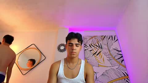Salomon  Jax and Luca online show from 02/22/25, 11:24