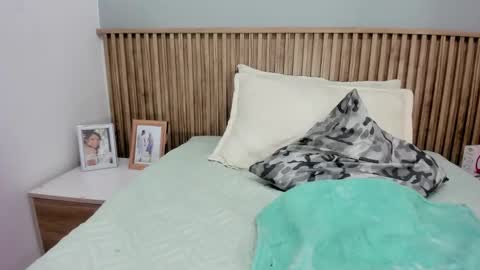 Snapshot of saloomem chatting on 10/03/25, 09:56 Salome online show from 10/03/25, 09:56