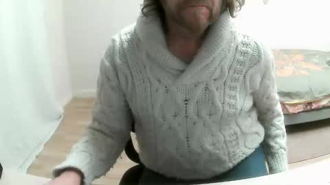 Saltimbanquier  Salt  ou  Banquier  online show from 02/10/25, 12:50