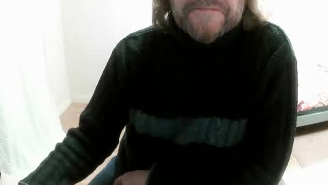 Saltimbanquier  Salt  ou  Banquier  online show from 03/11/25, 07:26