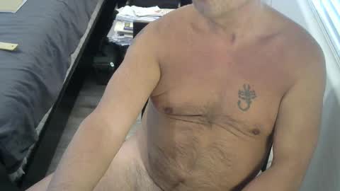 Snapshot of saltydogg chatting on 12/29/24, 03:57 Saltyy online show from 12/29/24, 03:57