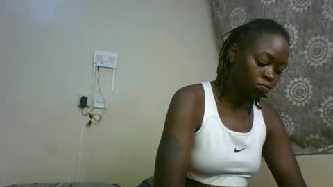 Snapshot of saltysugar20 chatting on 05/26/26, 05:03 Sugarbabe online show from 05/26/26, 05:03