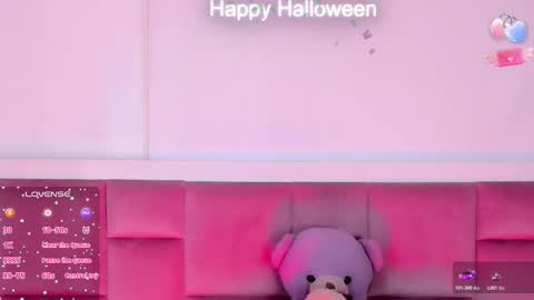 salvatore_boom online show from 10/30/25, 07:21