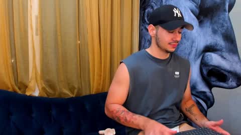 Salvatore online show from 02/02/25, 01:45