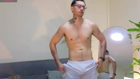 Snapshot of salvatore_costa chatting on 12/03/25, 11:25 Salvatore online show from 12/03/25, 11:25