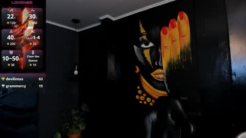 Snapshot of salvatore_damore chatting on 10/21/25, 05:57 SALVATORE online show from 10/21/25, 05:57