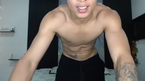 sammmikee online show from 02/22/25, 01:33