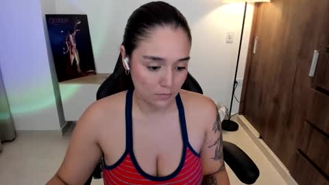 Snapshot of sam_cherry69 chatting on 11/24/25, 11:32 Samy cherry online show from 11/24/25, 11:32