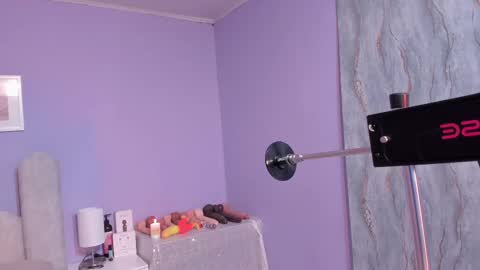 Sam online show from 09/25/25, 04:05