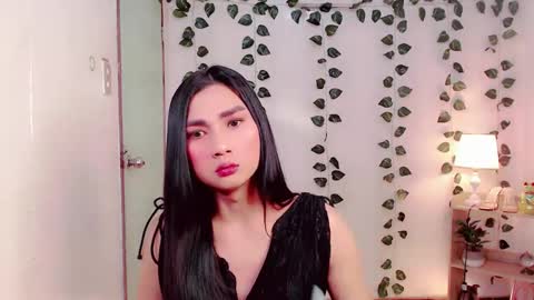 Snapshot of sam_mitinair chatting on 02/25/25, 06:53 sam online show from 02/25/25, 06:53