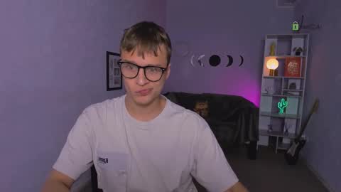 Sam online show from 10/16/25, 05:41