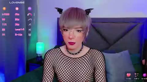 Sam online show from 06/12/26, 03:49