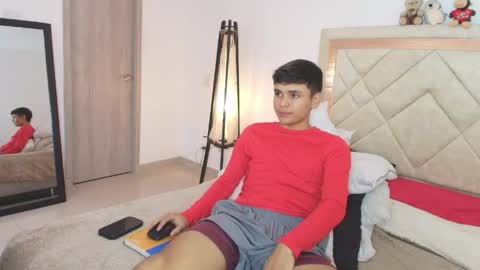 sam_tnt9 online show from 05/08/26, 04:45
