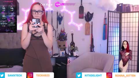 Snapshot of samandbrat chatting on 11/29/25, 02:36 Join us - and online show from 11/29/25, 02:36