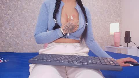 Samanta online show from 01/04/25, 11:54