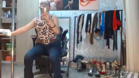 samanta online show from 04/25/26, 11:13