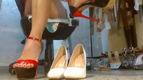 samanta online show from 05/11/26, 02:45