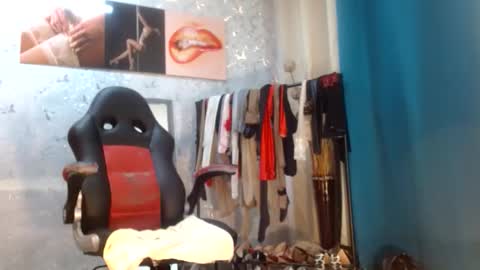 samanta online show from 06/11/26, 10:57