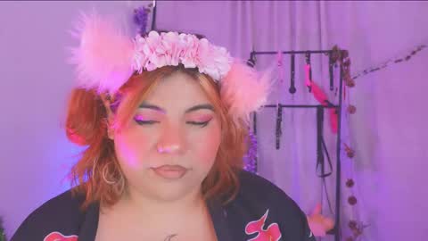 Snapshot of samanta_cutee1 chatting on 12/22/25, 12:35 SAMANTA online show from 12/22/25, 12:35