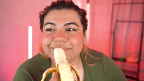 Snapshot of samanta_cutee1 chatting on 02/28/26, 01:12 SAMANTA online show from 02/28/26, 01:12
