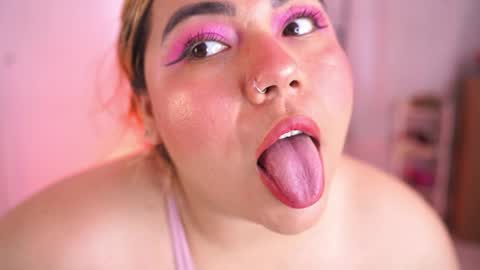 Snapshot of samanta_cutee1 chatting on 03/22/26, 01:25 SAMANTA online show from 03/22/26, 01:25