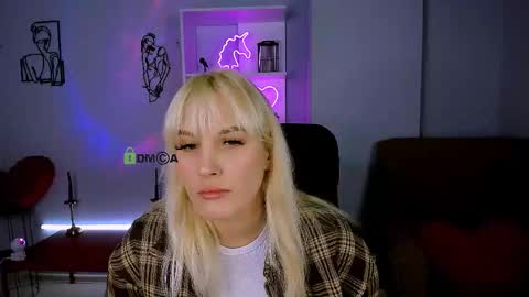 samanta_kisses online show from 12/01/25, 08:03