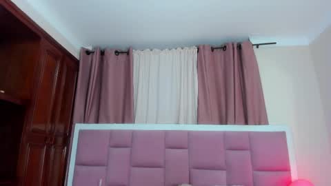 Snapshot of samanta_lux chatting on 06/07/26, 03:54 Samanta online show from 06/07/26, 03:54