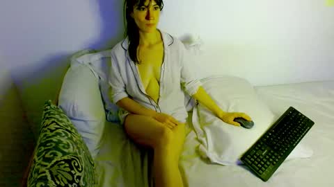 Samanta online show from 01/05/26, 05:27