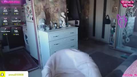 Marry online show from 10/31/25, 09:43