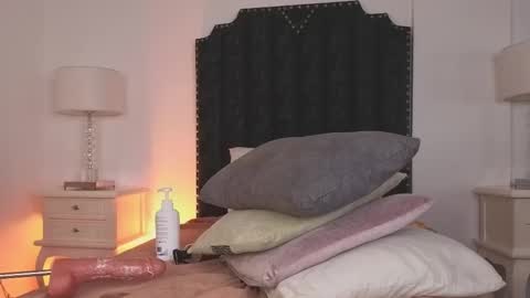  samanta  online show from 09/18/25, 02:57