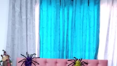 Snapshot of samantadark chatting on 10/05/25, 02:04 SamantaDark online show from 10/05/25, 02:04