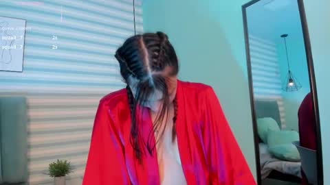 samantaortega_ online show from 11/08/25, 12:55