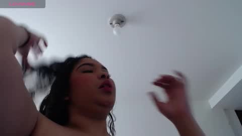 samantarosee online show from 10/27/25, 04:00