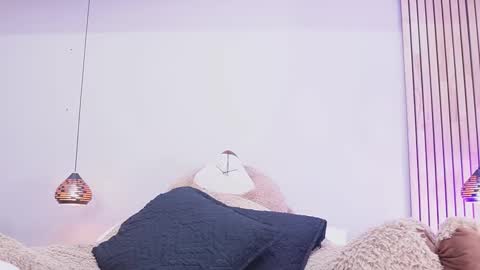 Snapshot of samantavazquez chatting on 11/25/25, 11:43 samantavazquez online show from 11/25/25, 11:43