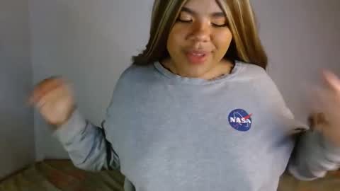samantha_890 online show from 10/01/25, 10:27
