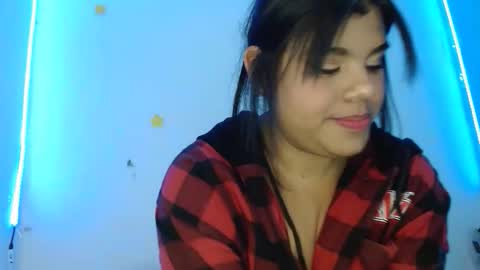 samantha_890 online show from 11/20/25, 10:09