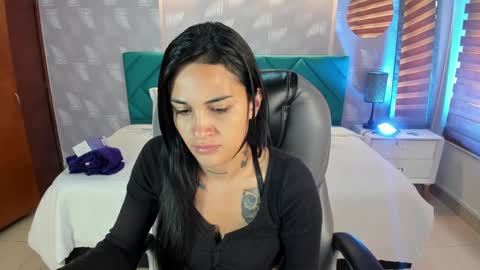 natalia online show from 09/17/25, 12:51