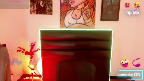 Snapshot of samantha__paez chatting on 05/28/26, 09:01 samantha__paez online show from 05/28/26, 09:01