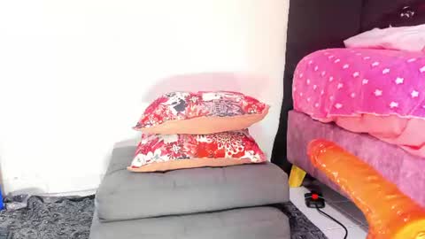  Samanthasmile  online show from 07/13/26, 09:34
