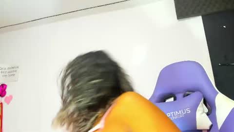  Samanthasmile  online show from 07/19/26, 05:05