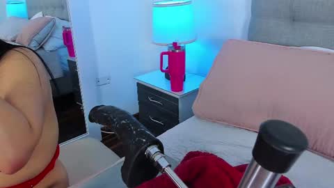 Samantha Vega online show from 07/28/26, 09:25