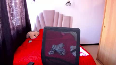 Samantha  online show from 09/23/25, 11:35