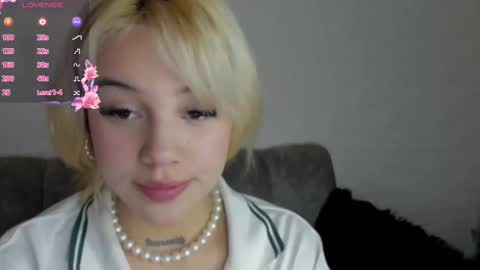 samantha_browwnn online show from 02/17/25, 08:26