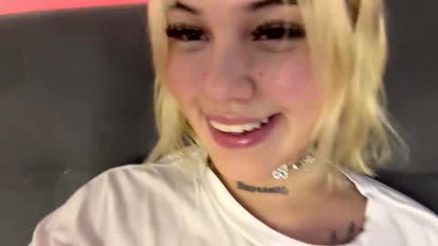 Snapshot of samantha_browwnn chatting on 11/03/25, 05:09 samantha_browwnn online show from 11/03/25, 05:09