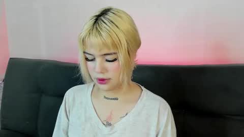 Snapshot of samantha_browwnn chatting on 11/07/25, 10:37 samantha_browwnn online show from 11/07/25, 10:37
