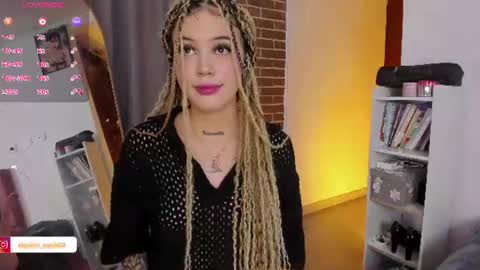 Snapshot of samantha_browwnn chatting on 06/19/26, 07:06 samantha_browwnn online show from 06/19/26, 07:06