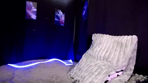 Snapshot of samantha_clariss chatting on 06/25/26, 05:12 samantha_clariss online show from 06/25/26, 05:12